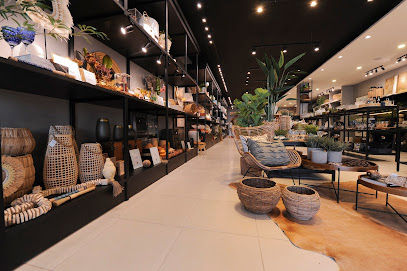 Cabbana Interiores e Decorações