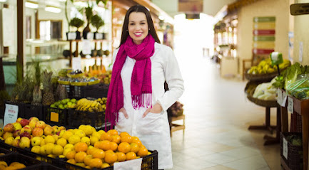 Nutricionista Janaína Santos de Lima